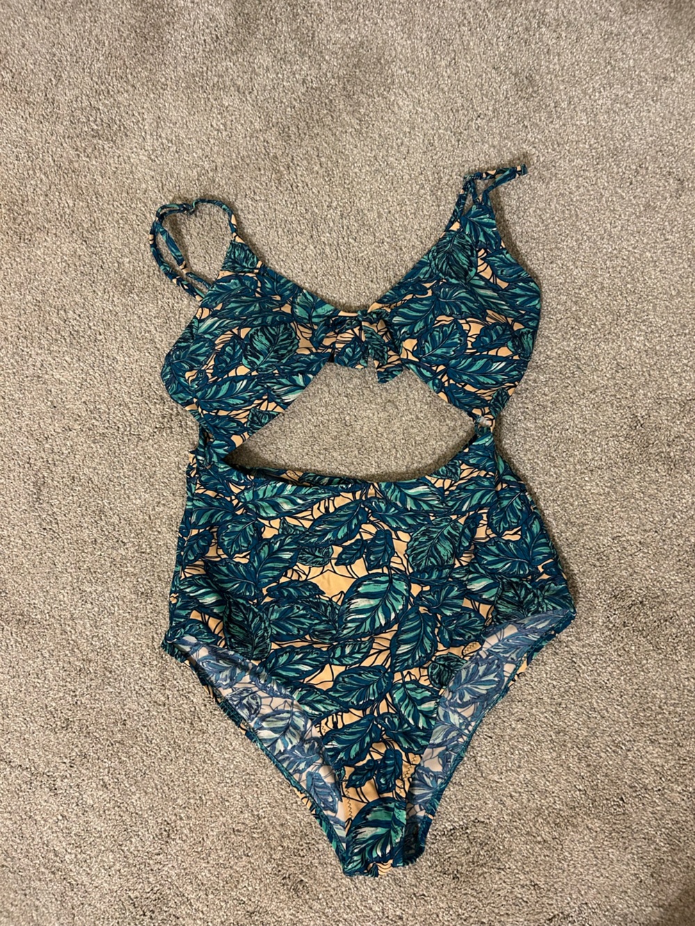 Cupshe Teal Leaf Print One-Piece Swimsuit